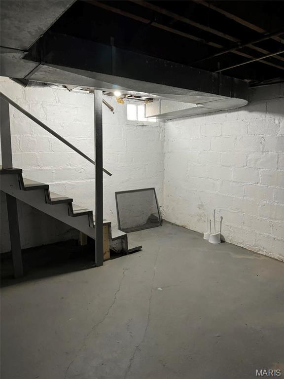 7119 Lexington Ave, Normandy, MO 63121 - below grade area featuring stairs