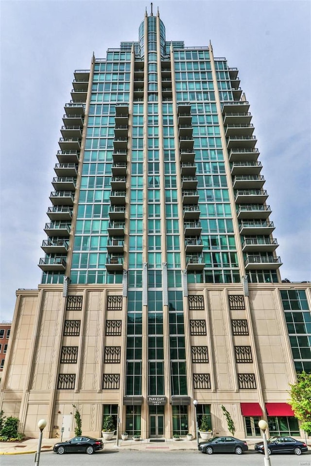 4909 Laclede Ave Unit 1401, Saint Louis, MO 63108 - view of building exterior