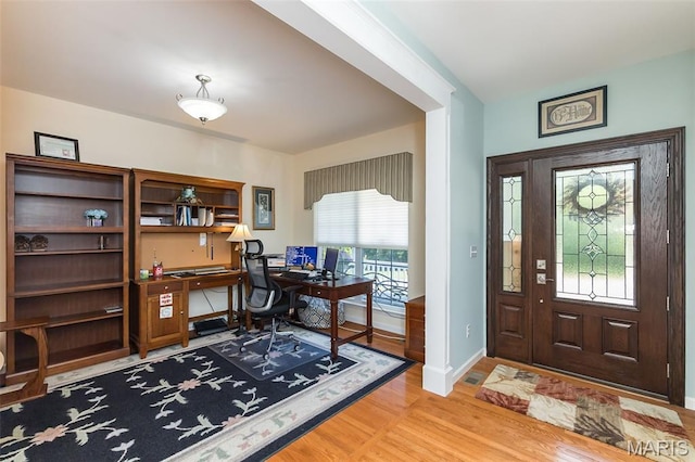885 Morgan Rdg, High Ridge, MO 63049 - foyer featuring light wood-type flooring and baseboards