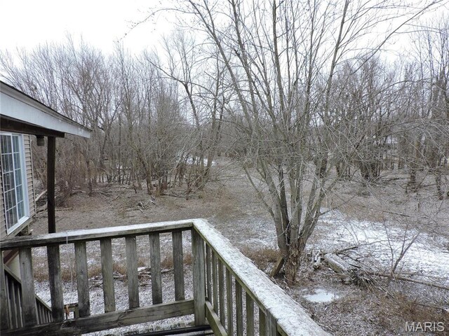 17 Martone St, Elsberry, MO 63343 - view of wooden terrace