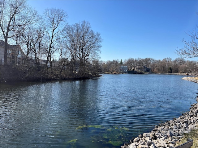 6020 Keebler Oaks Dr, Maryville, IL 62062