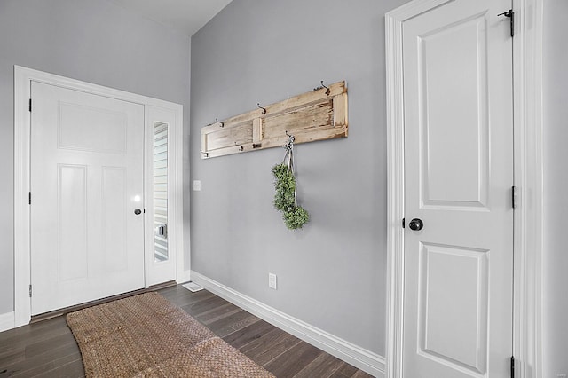 2306 Clare Ct Unit 75Stb, Washington, MO 63090 - entryway featuring baseboards and dark wood finished floors
