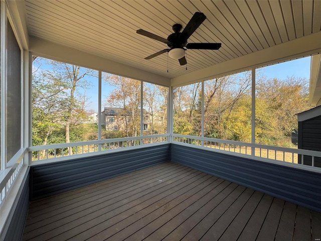 2306 Clare Ct Unit 75Stb, Washington, MO 63090 - unfurnished sunroom with a ceiling fan