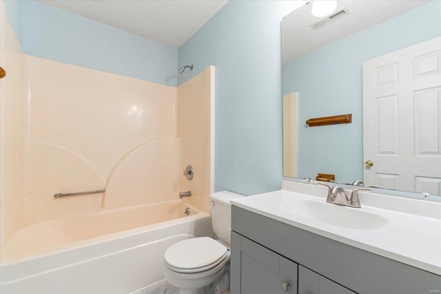 2537 Castle Pines Dr, Imperial, MO 63052 - full bath featuring toilet, shower / tub combination, and vanity
