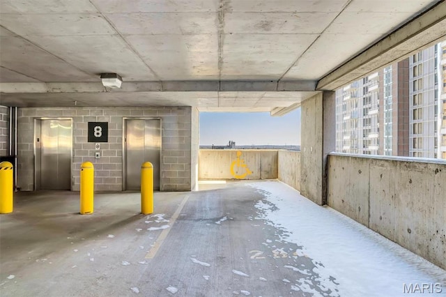 314 N Broadway Unit 903, Saint Louis, MO 63102 - parking garage with elevator