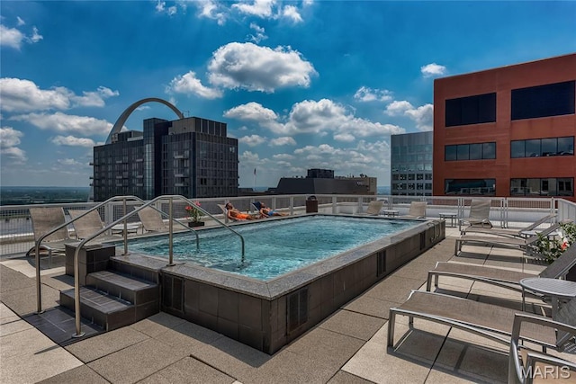 314 N Broadway Unit 903, Saint Louis, MO 63102 - view of pool featuring a view of city