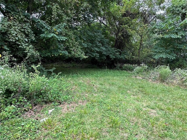 9821 Perrin Ave, Saint Louis, MO 63125