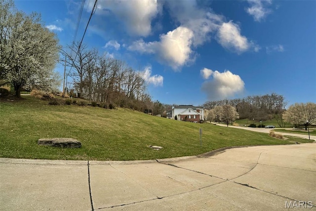 920 Summerset Parc Ln, Fenton, MO 63026