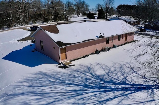453 Cedar St, Bismarck, MO 63624 - view of snowy aerial view