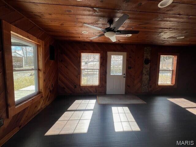 11498 M-Weatherman Dr, Mountain Grove, MO 65711 - entrance foyer featuring wooden ceiling, healthy amount of natural light, wood walls, and a ceiling fan