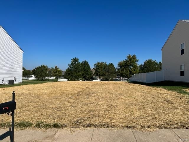 244 River Laurel Dr, Belleville, IL 62220
