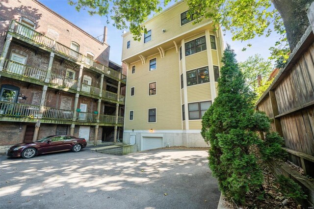 4411 Mcpherson Ave Unit 3, Saint Louis, MO 63108 - view of apartment building / complex