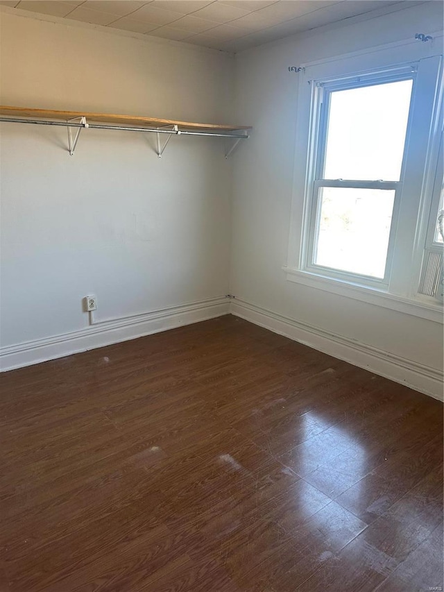 3923 Gravois Ave, Saint Louis, MO 63116 - spacious closet featuring dark wood-type flooring