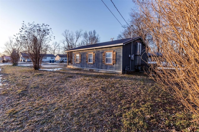 view of side of property