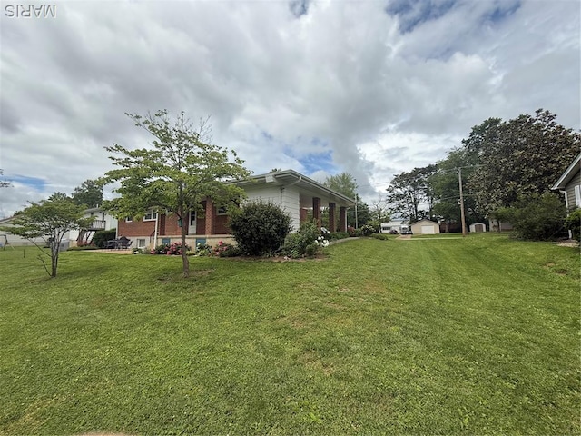 134 Pine St, Farmington, MO 63640 - view of grassy yard
