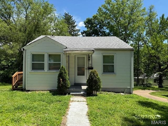 7121 Lamont Dr, Saint Louis, MO 63136 - photo 1