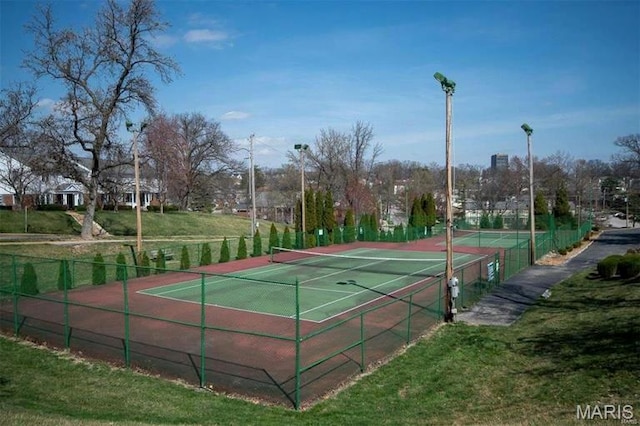 9167 Robin Ct, Saint Louis, MO 63144 - view of tennis court