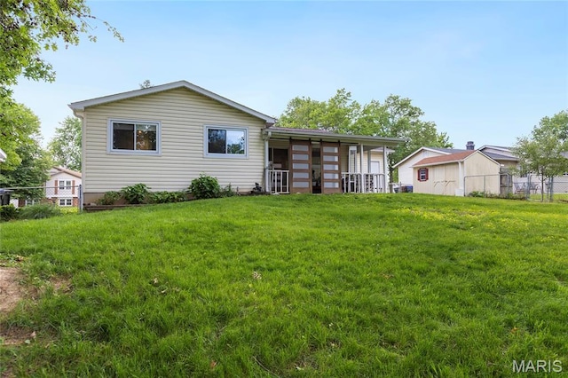 944 Millwood Dr, Saint Peters, MO 63376 - view of back of house