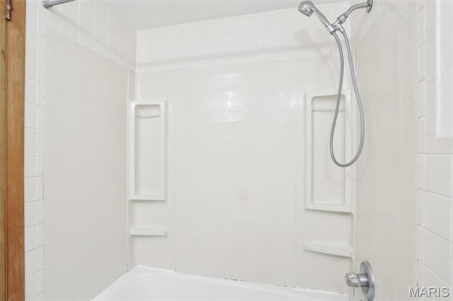 29 Zinnia Dr, Belleville, IL 62221 - full bathroom featuring washtub / shower combination
