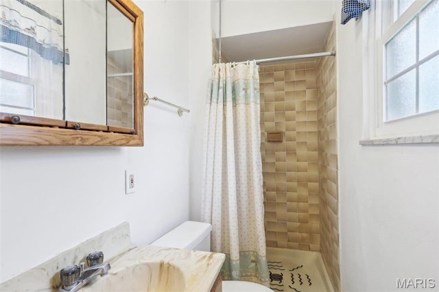 29 Zinnia Dr, Belleville, IL 62221 - full bathroom featuring tiled shower, toilet, and vanity