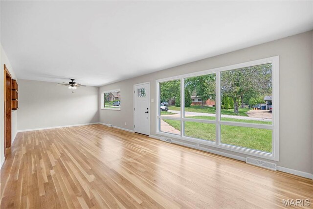 9438 Laguna Dr, Saint Louis, MO 63132 - photo 8
