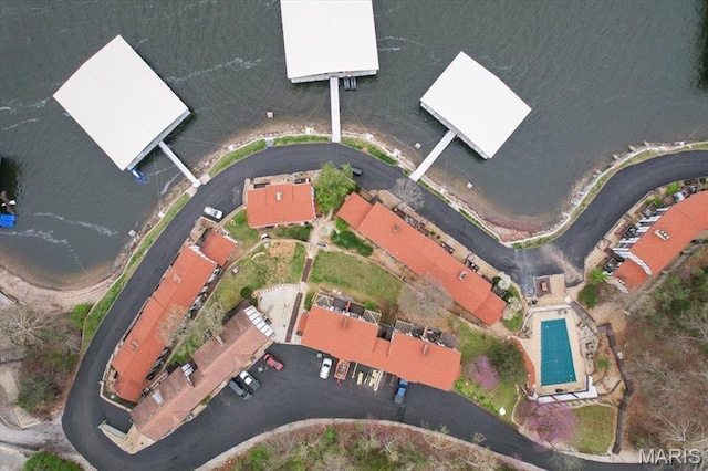aerial view of property and surrounding area