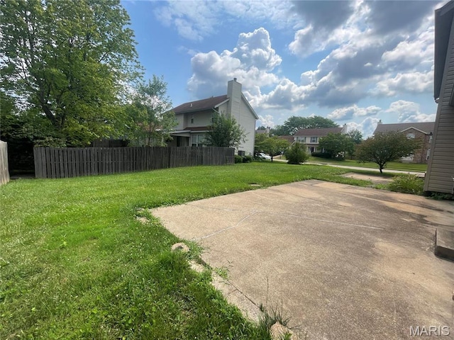 3078 Willow Creek Estates Dr, Florissant, MO 63031 - view of yard
