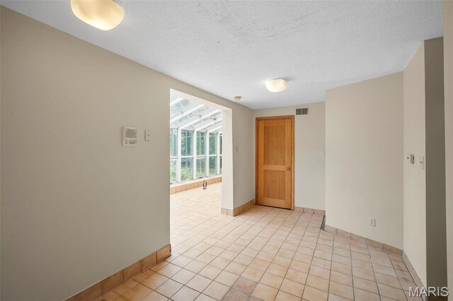 946 Newport Ave, Webster Groves, MO 63119 - photo 21
