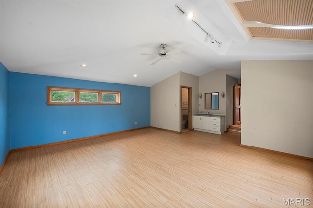 946 Newport Ave, Webster Groves, MO 63119 - photo 32