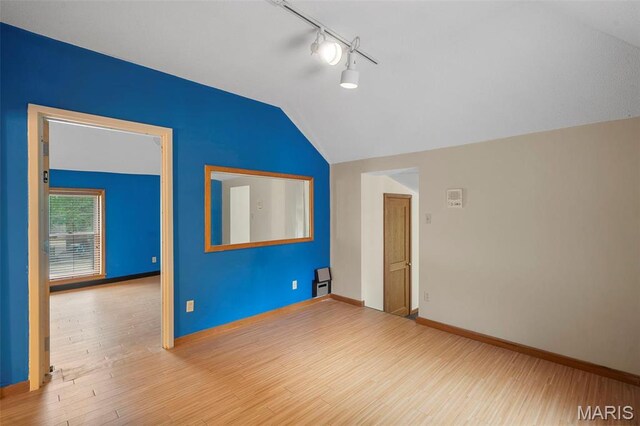 946 Newport Ave, Webster Groves, MO 63119 - photo 36
