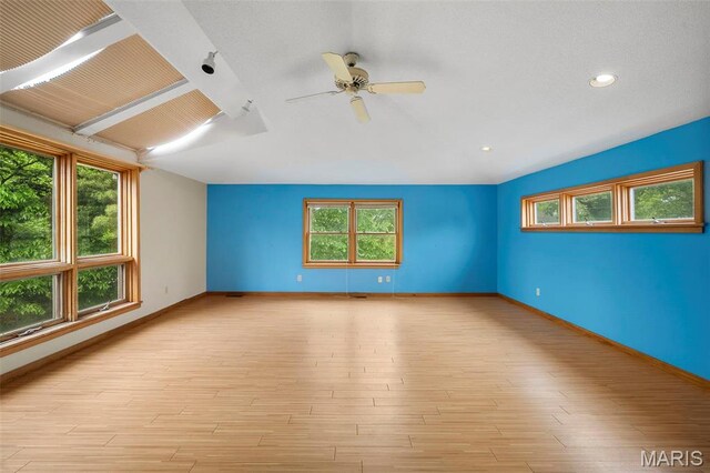 946 Newport Ave, Webster Groves, MO 63119 - photo 31