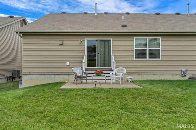 5374 Trailhead Ct, Eureka, MO 63025 - rear view of house featuring a patio area, roof with shingles, a yard, and central air condition unit