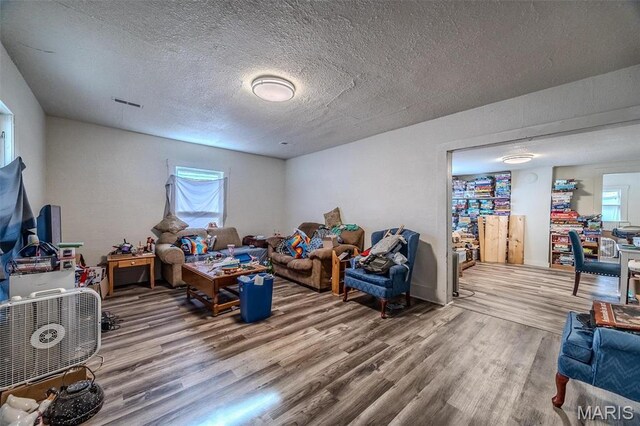 885 W 4th St, Lebanon, MO 65536 - photo 3