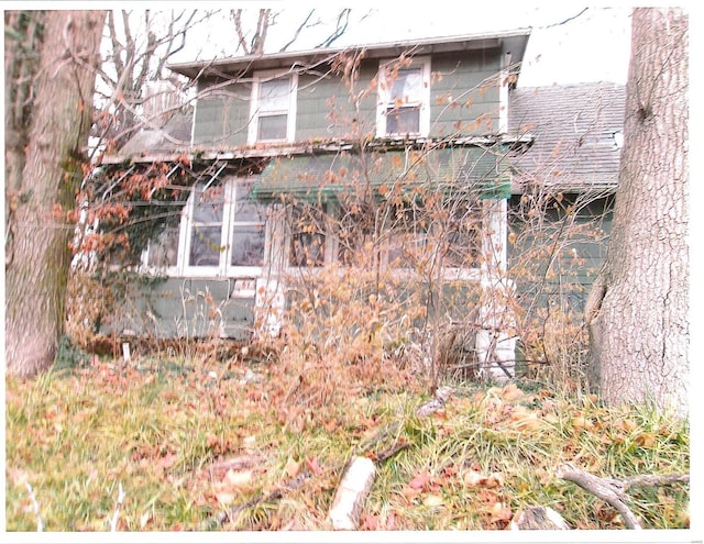1221 E Park, Taylorville, IL 62568 - photo 1