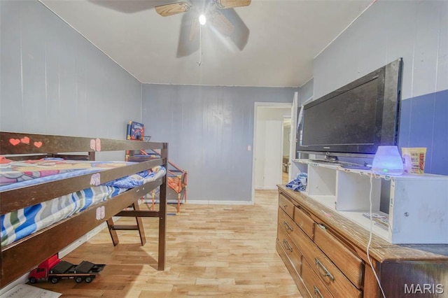 611 N Charles Ave, St James, MO 65559 - bedroom featuring light wood-style floors, baseboards, and a ceiling fan