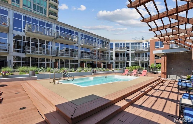 9 N Euclid Ave Unit 508, Saint Louis, MO 63108 - view of community pool