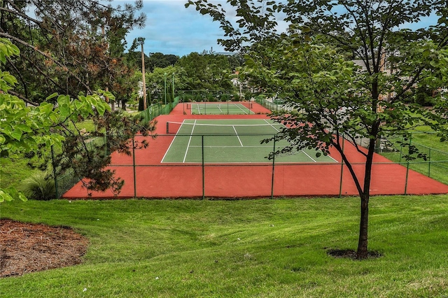 1626 High School Dr, Saint Louis, MO 63144 - view of tennis court