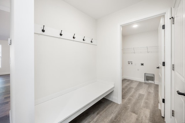 7349 Providence, Edwardsville, IL 62025 - mudroom featuring wood finished floors and baseboards