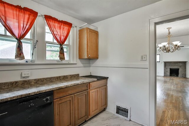 8033 Washington St, Saint Louis, MO 63114 - photo 16