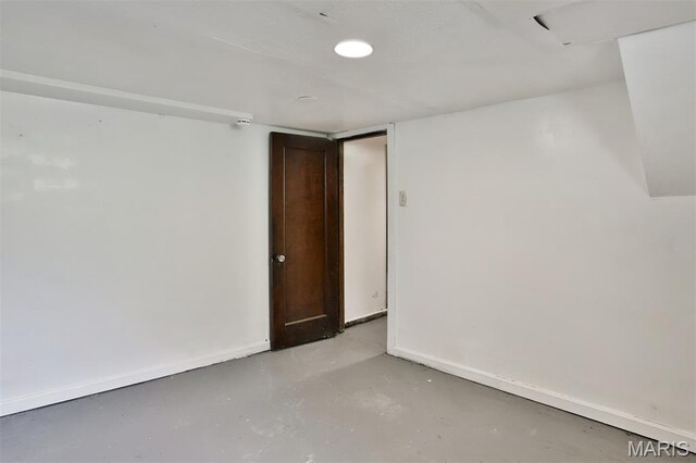 8033 Washington St, Saint Louis, MO 63114 - photo 26