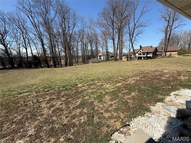 379 Lakeview Cpe, Girardeau, MO 63701 - view of green lawn