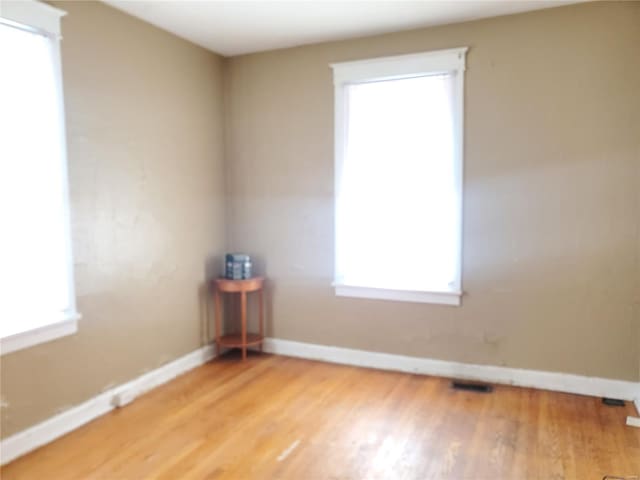 8815 Clifton Ave, Saint Louis, MO 63136 - photo 12