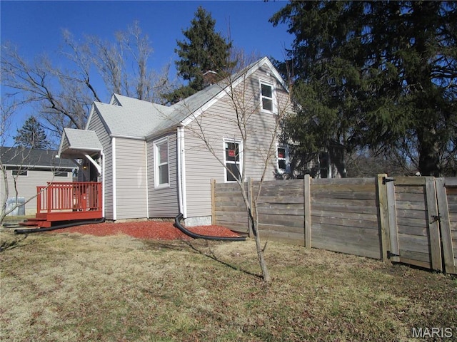 7 Pineview Ln, Collinsville, IL 62234 - view of home's exterior featuring a deck