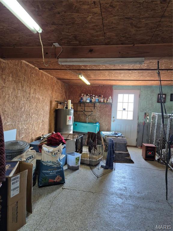 3019 Mockingbird Ln, Granite City, IL 62040 - garage featuring electric water heater