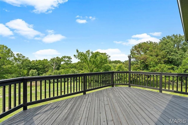 719 Green Ridge Dr, Catawissa, MO 63015 - view of deck