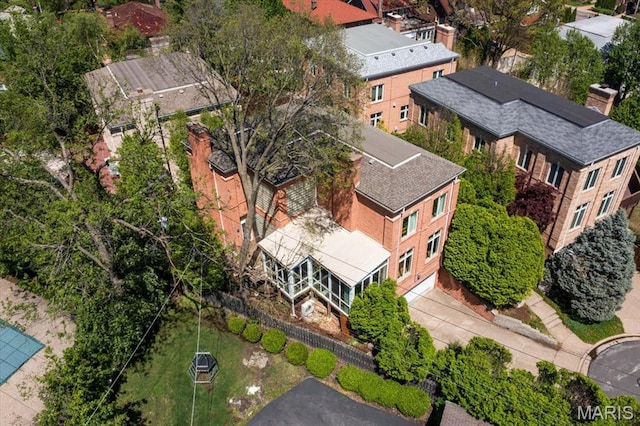 1 W Walinca, Saint Louis, MO 63105 - aerial view of residential area