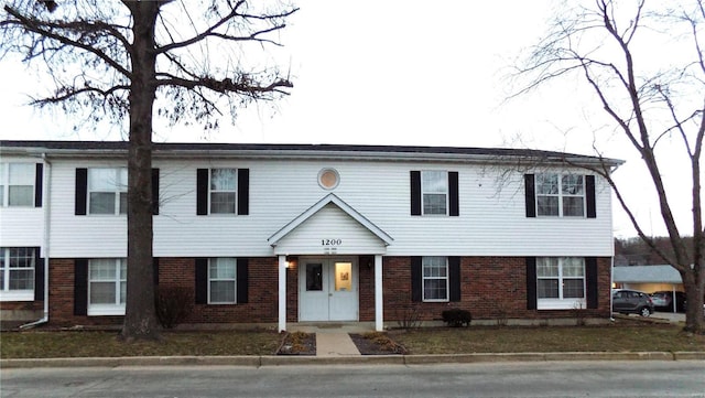 1201 Condo Dr, Rolla, MO 65401 - view of front of home featuring brick siding
