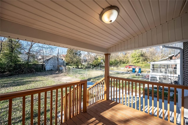 3433 Pine Grove Ave, Saint Louis, MO 63121 - view of wooden terrace