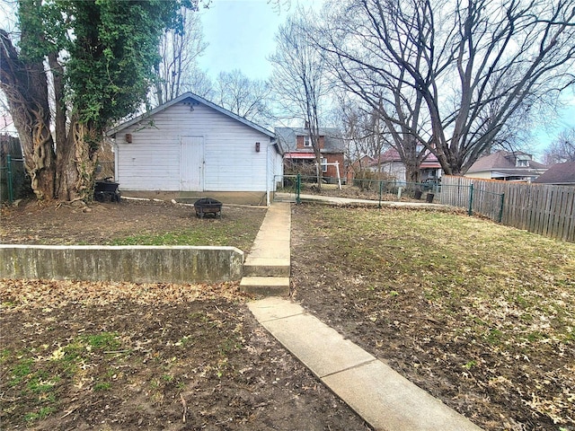 305 Williams St, Washington, MO 63090 - view of fenced backyard