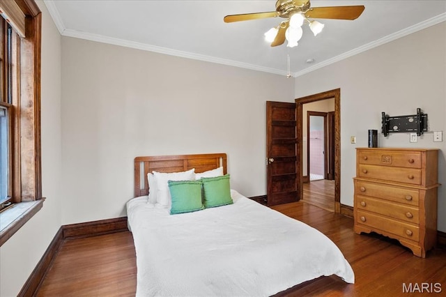 6230 Waterman Ave, Saint Louis, MO 63130 - bedroom featuring wood finished floors, baseboards, crown molding, and ceiling fan